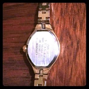 Womens citizen ( unsure how to date)