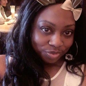 Meet your Posher, Shae