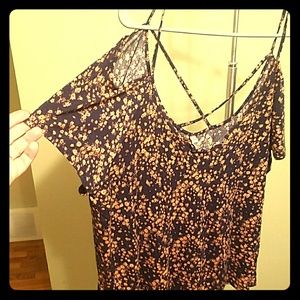 Cold should top with fun criss cross straps