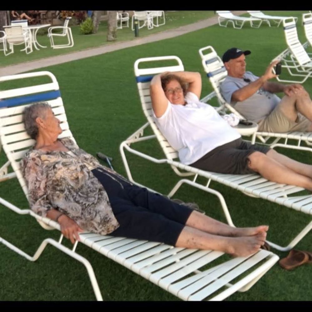 Meet your Posher, Rebecca