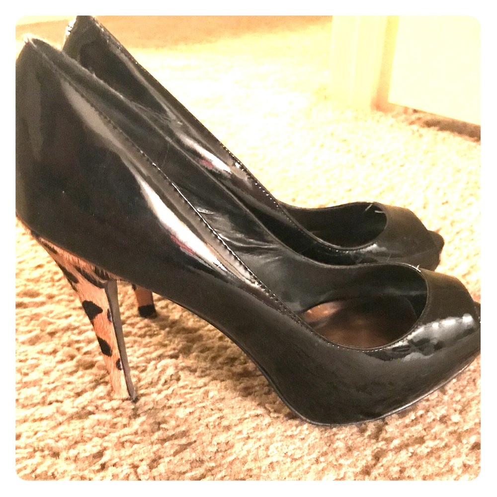 🤡 Steve Madden Size 10 Peep Toe Heels
