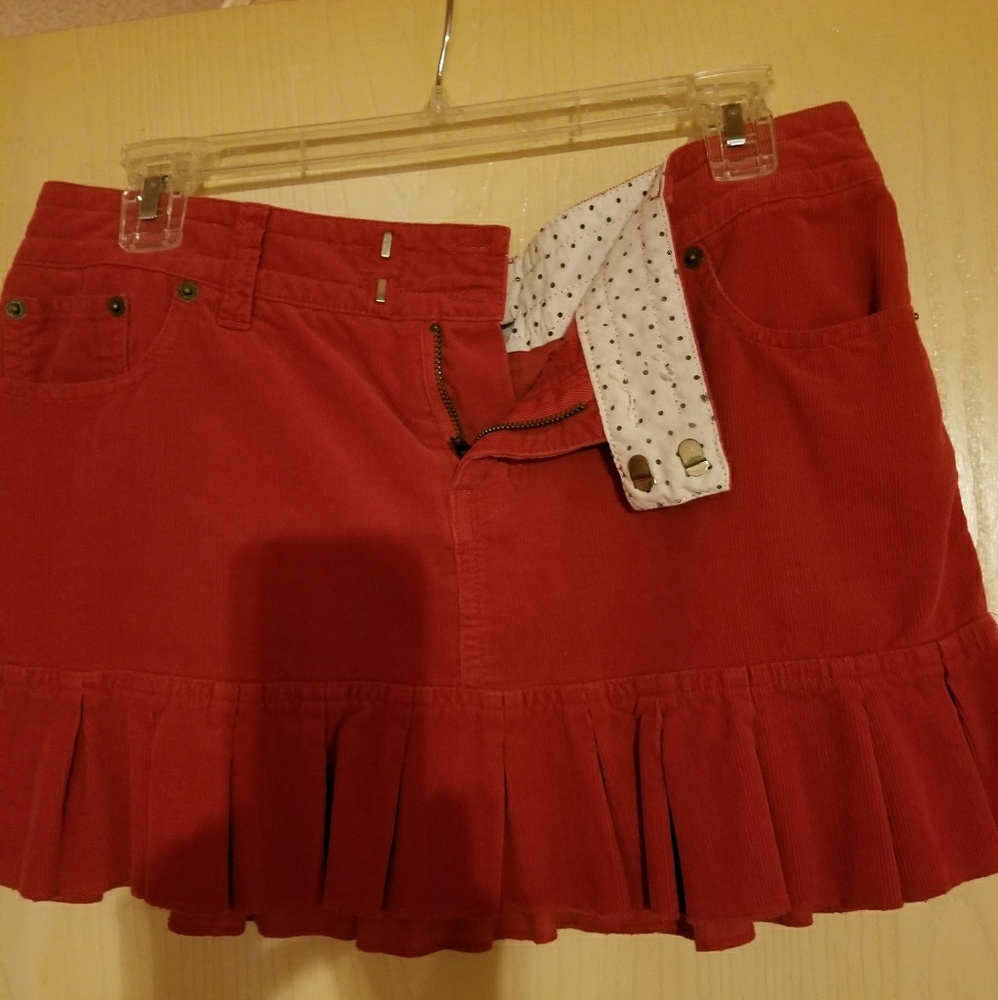Skirt