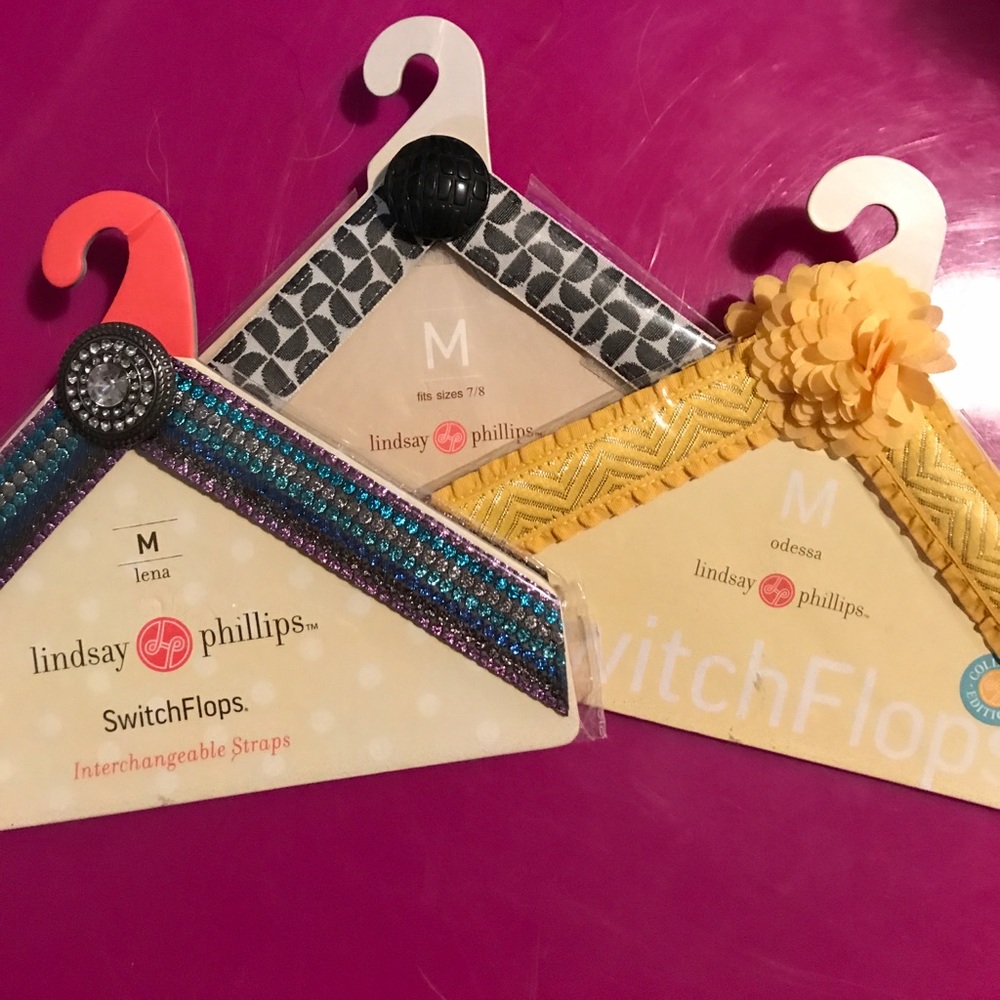 Lindsay Phillips switches Medium