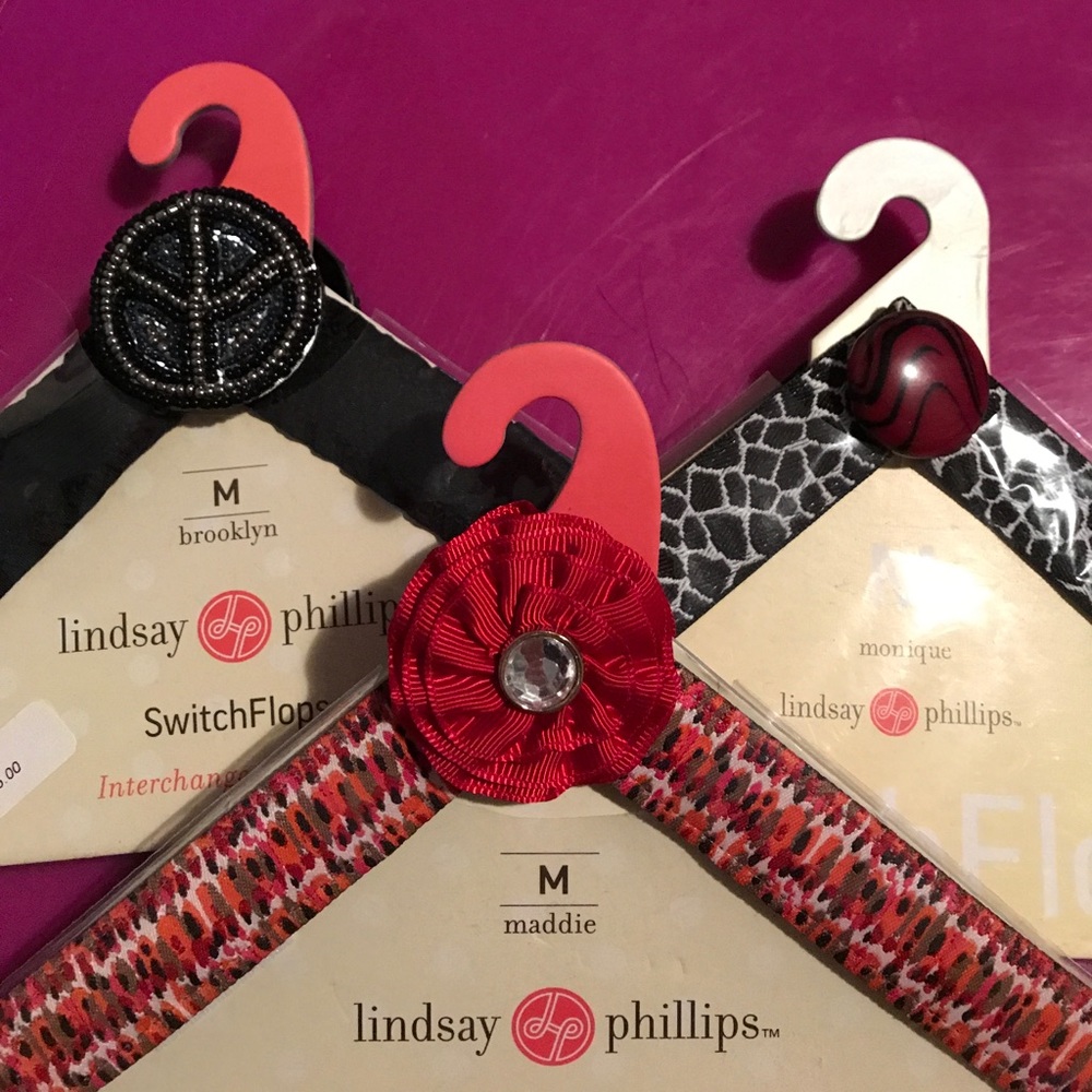 Lindsay Phillips switches Medium