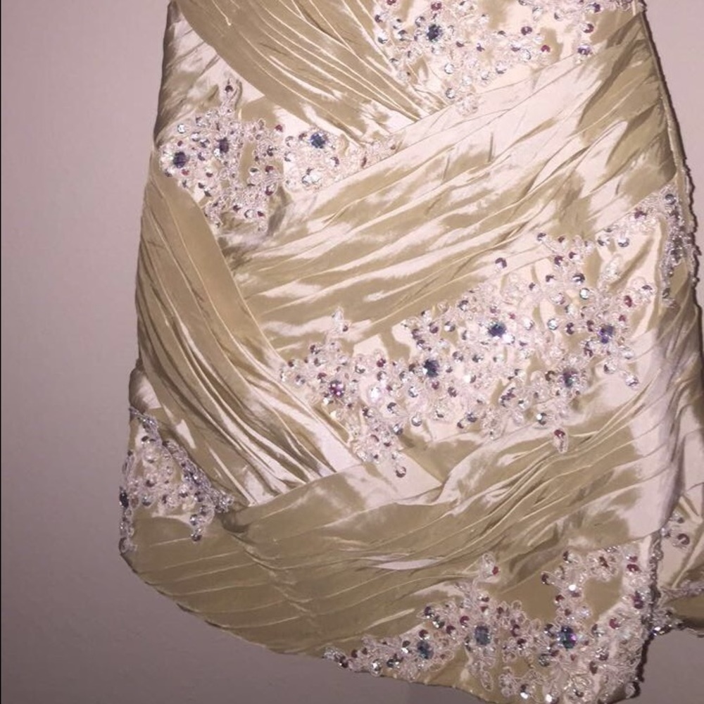 Cocktail Dress - Picture 2 of 4