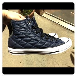Women's Converse Quilted navy Blue high top.