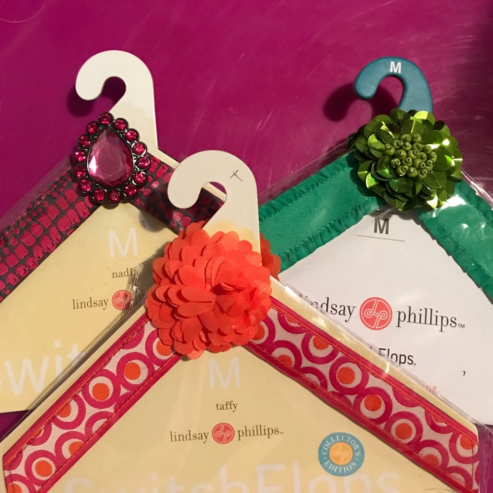 Lindsay Phillips switches Medium