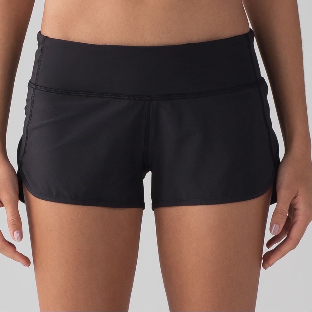 Lululemon Speed Short 2.5 in