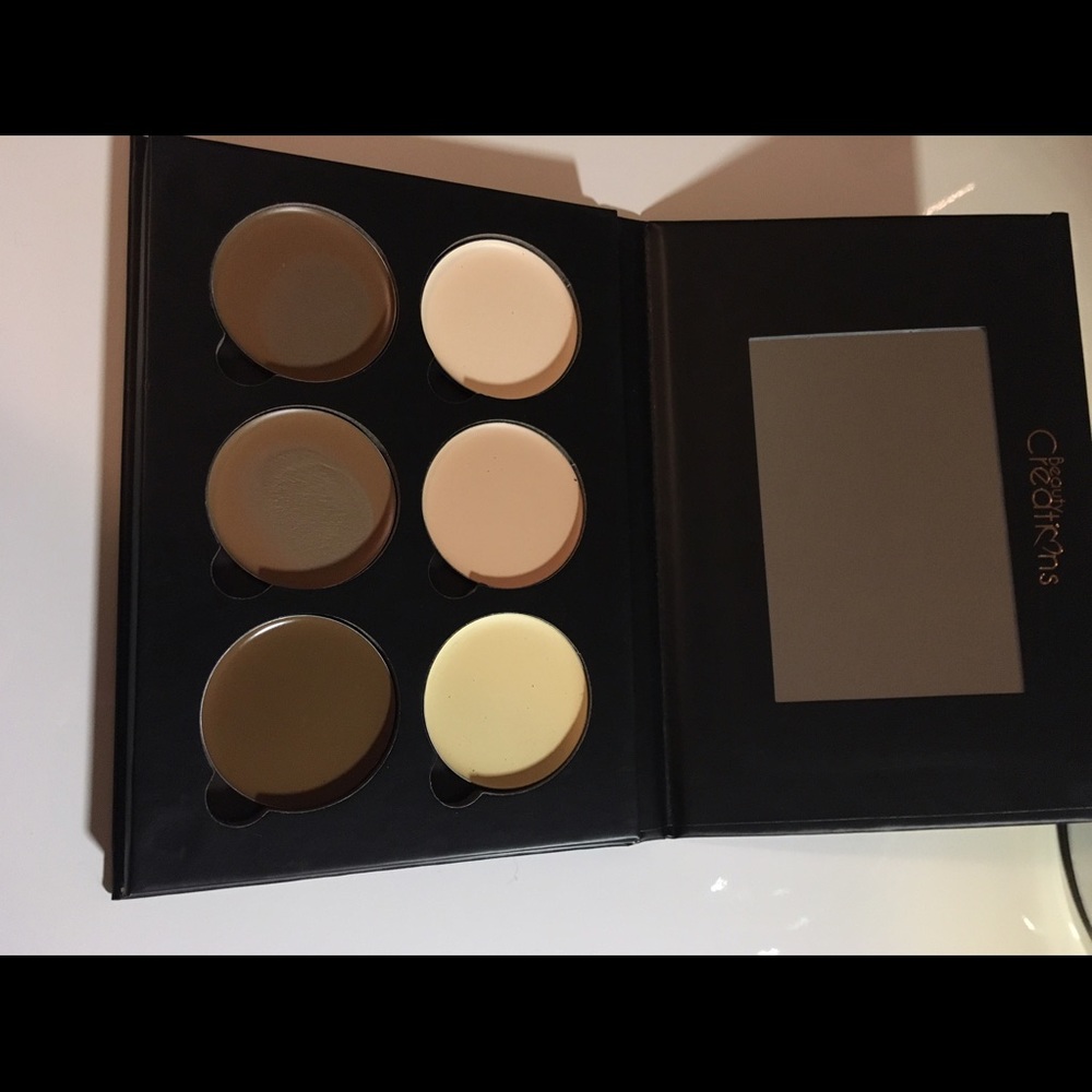 cream contour palette