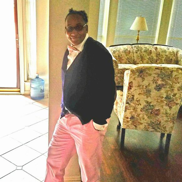 Meet your Posher, Faleasea fee - Picture 1 of 1