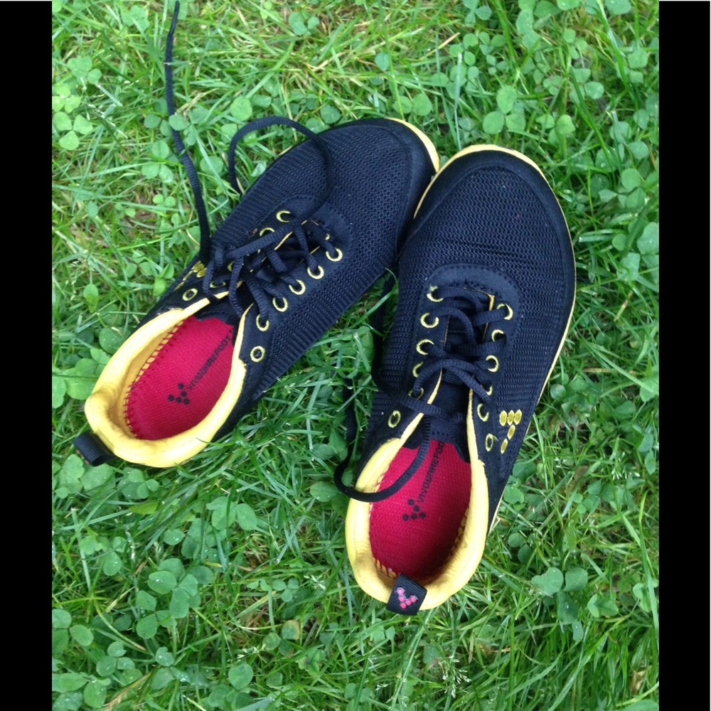 NEO MULTI-TERRAIN RUNNING/CROSS TRAINING SHOE