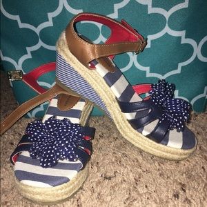 Girl's Tommy Hilfiger wedge sandal
