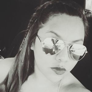 Meet your Posher, Nadia