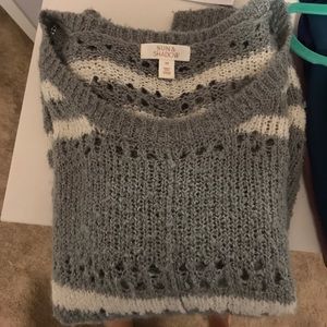 Woman's sweater