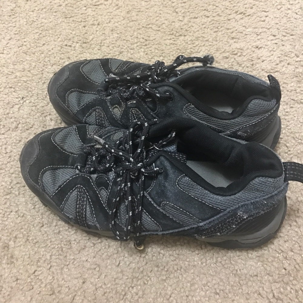 Men's sneakers