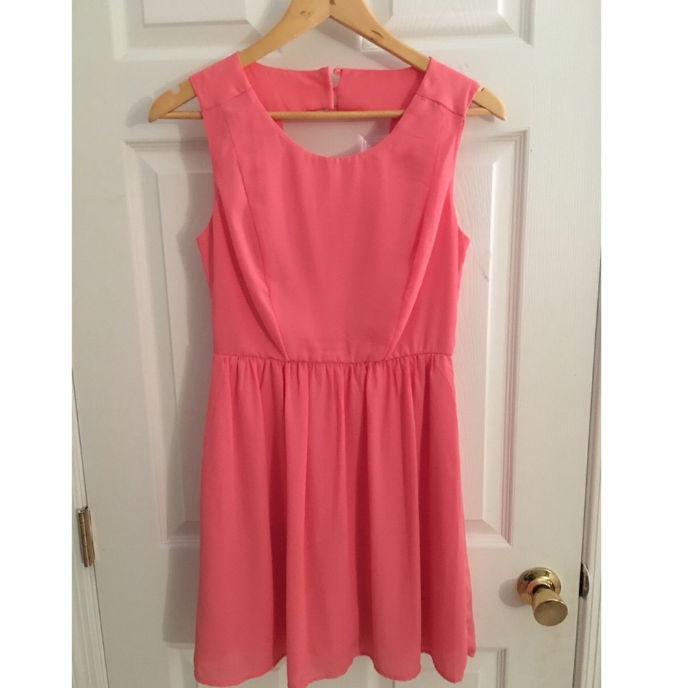 Pink keyhole dress