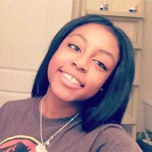 Meet your Posher, Shanara