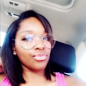 Meet your Posher, Jada