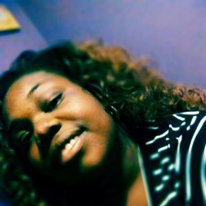 Meet your Posher, Simone