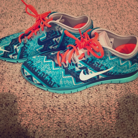 Nike Shoes - Nike Free 5.0 women's running shoes