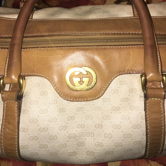SOLD Authentic Vintage Gucci Bag - Picture 7 of 7