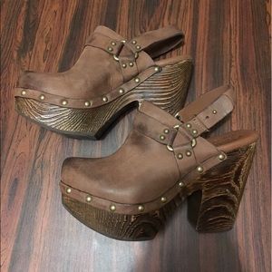 ISO Cork Ease Carmella Clog