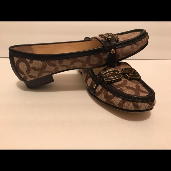 Coach Brown Leather Loafers Sz 8 - Picture 1 of 2