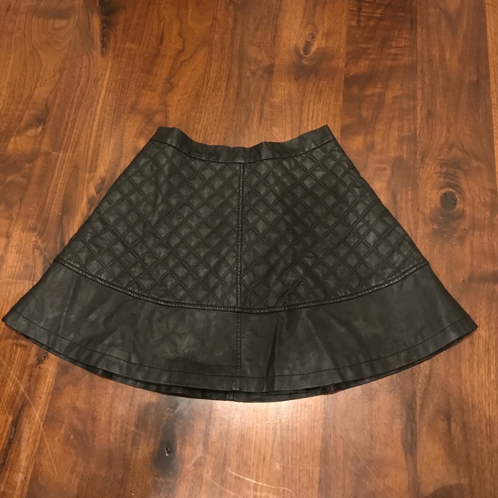 Black skirt