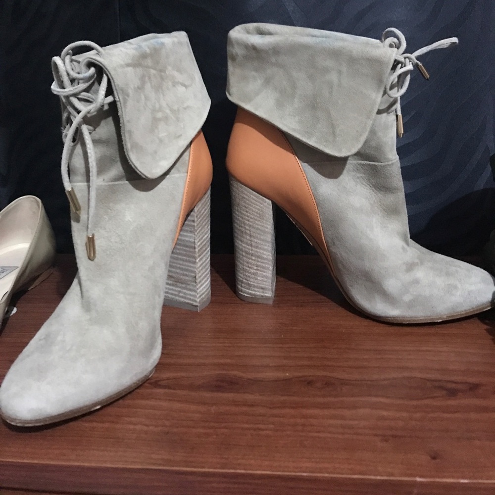 Aquazzura booties