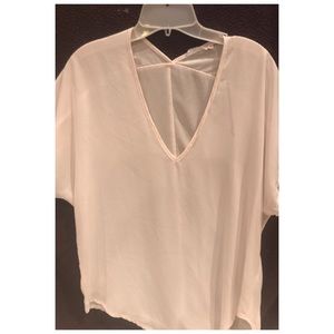 Flowy white Blouse
