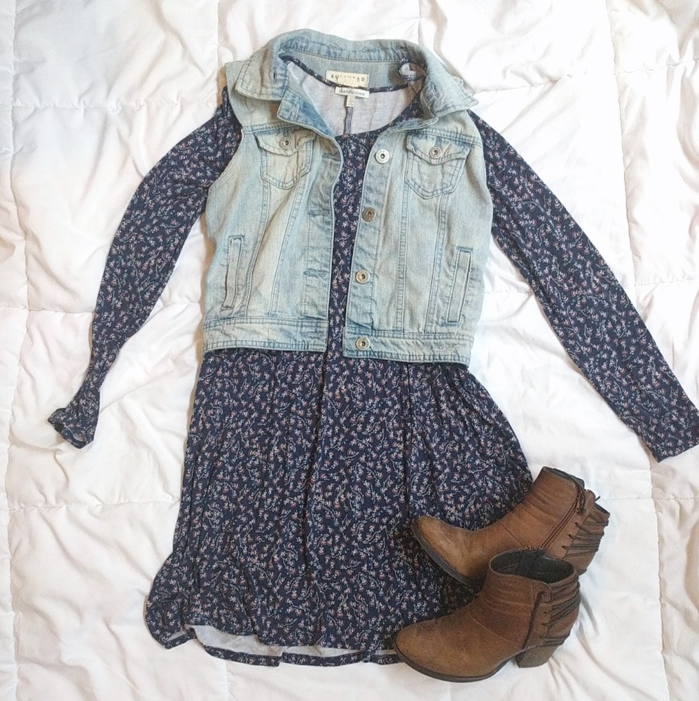 Charlotte Russe Blue Floral Shift Dress