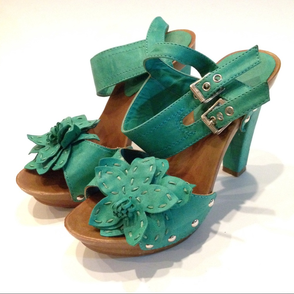 Sandal heel
