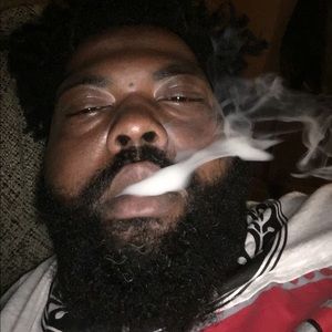 Meet your Posher, Jerrail