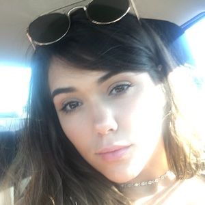 Meet your Posher, Isabella