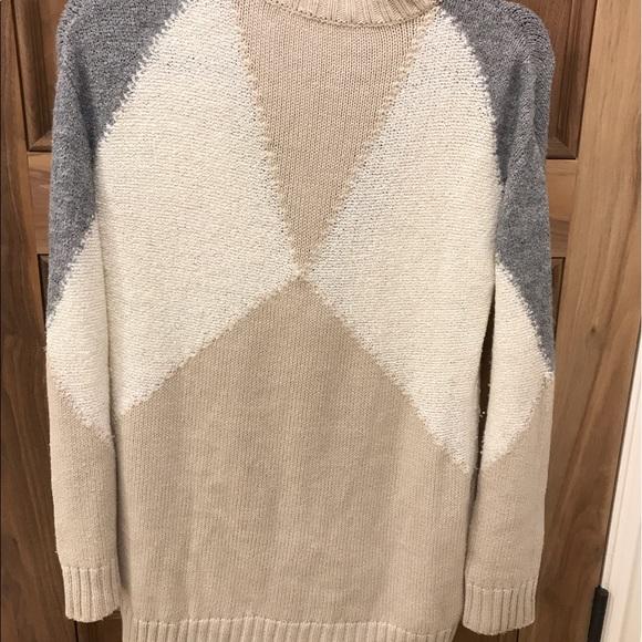 BCBG sweater button up - Picture 2 of 4