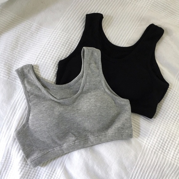 SALE! Grey Padded Ribbed Sports Bra - Picture 2 of 6