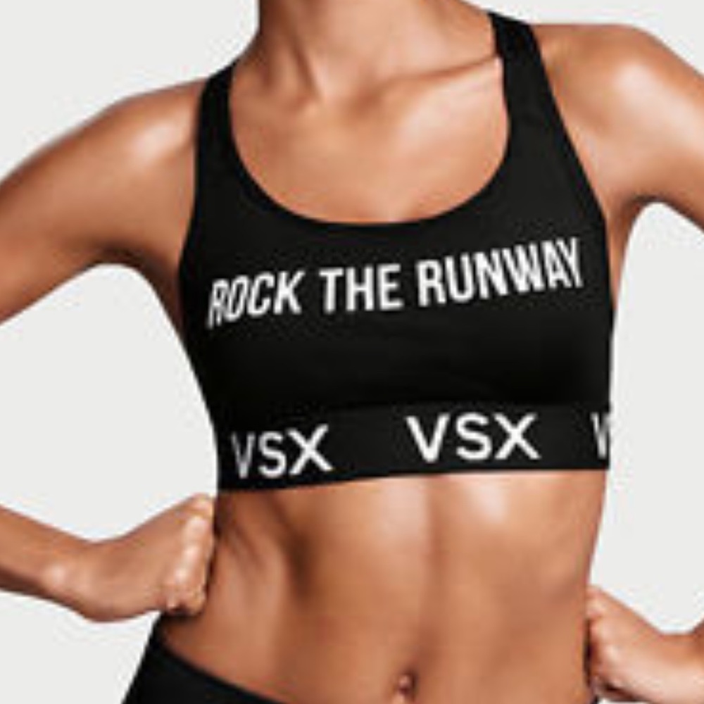 VS Rock the runway sports bra