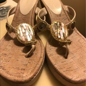 One hour Flash sale‼️Beige Wedges