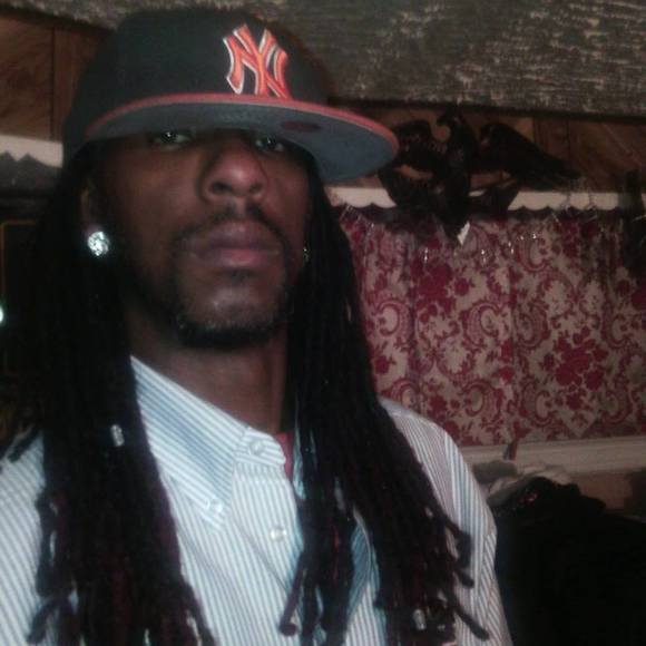 Meet your Posher, Gerald - Picture 1 of 1