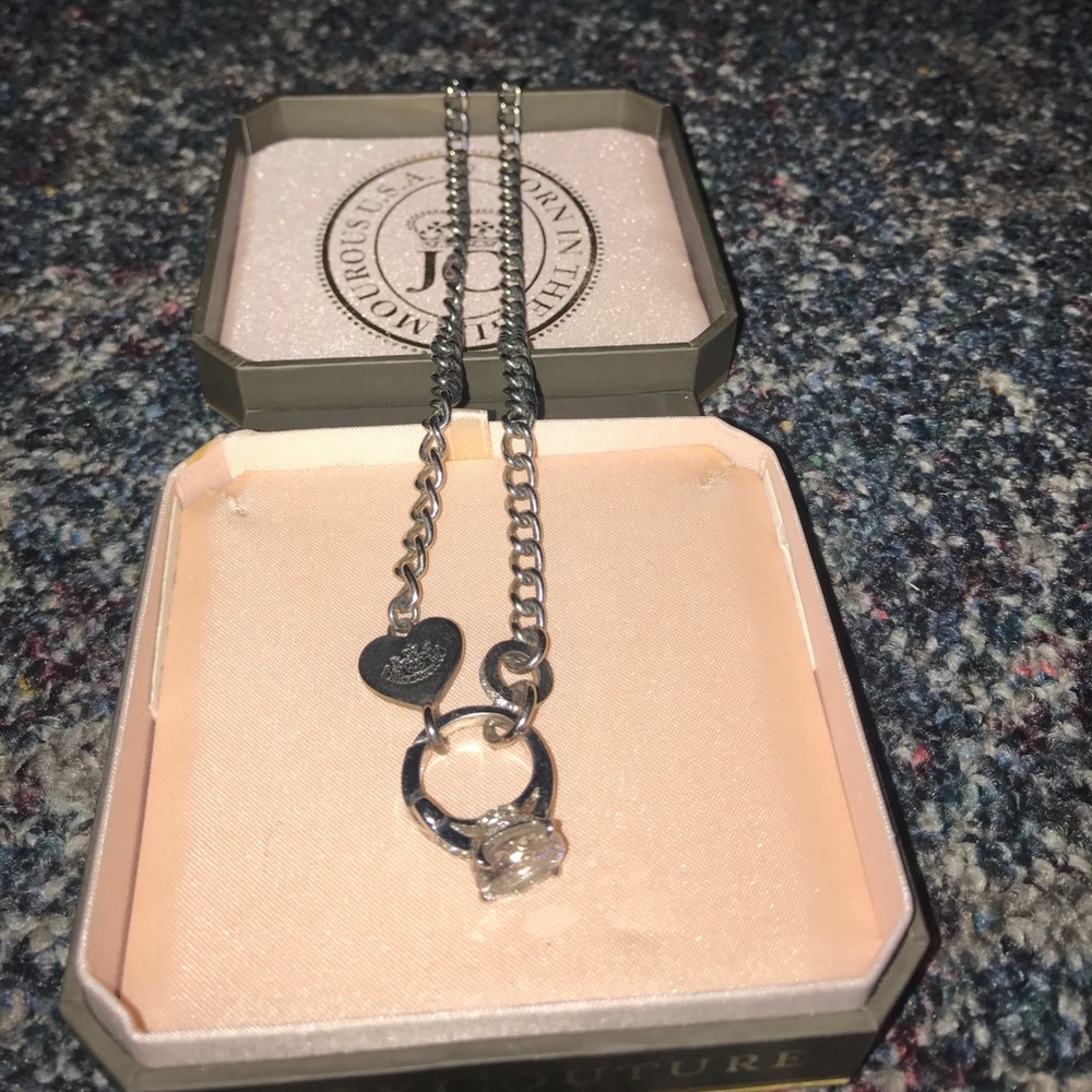 Authentic Juicy Couture Necklace ❤️