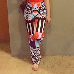 Bebe printed pants