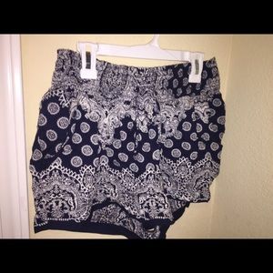 blue and white flowy shorts