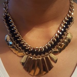 Statement necklace
