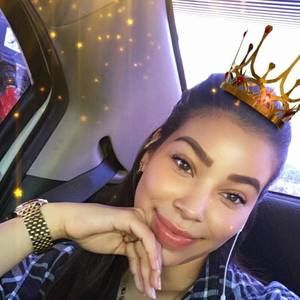 Meet your Posher, Lesley