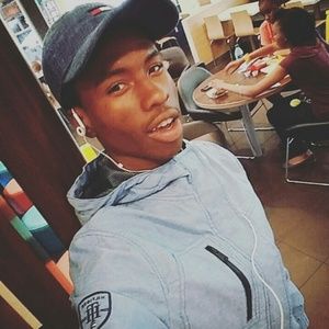 Meet your Posher, Jeremiah