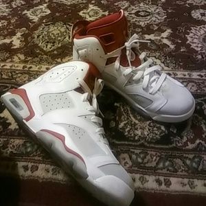 Jordan 6s