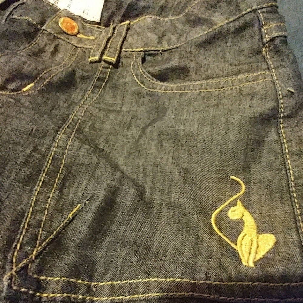 NWOT Dark wash Boyfriend Cargo Jeans
