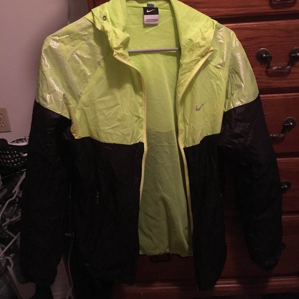 Nike windbreaker