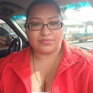 Meet your Posher, Iris