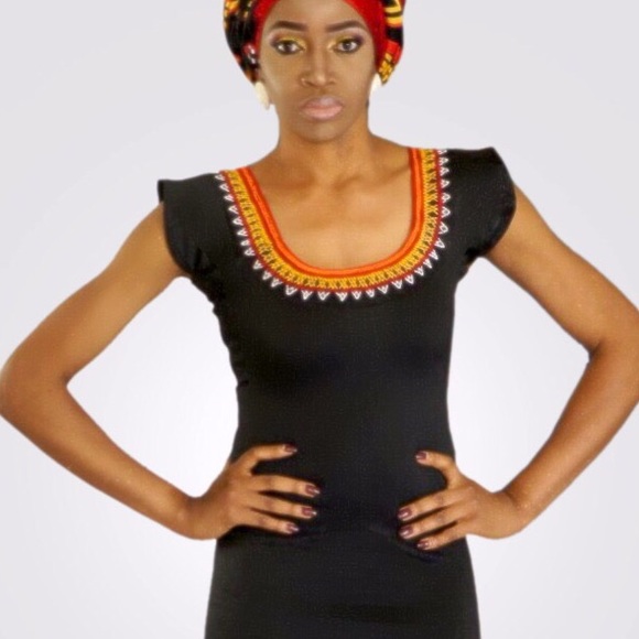 Dress - Picture 2 of 2